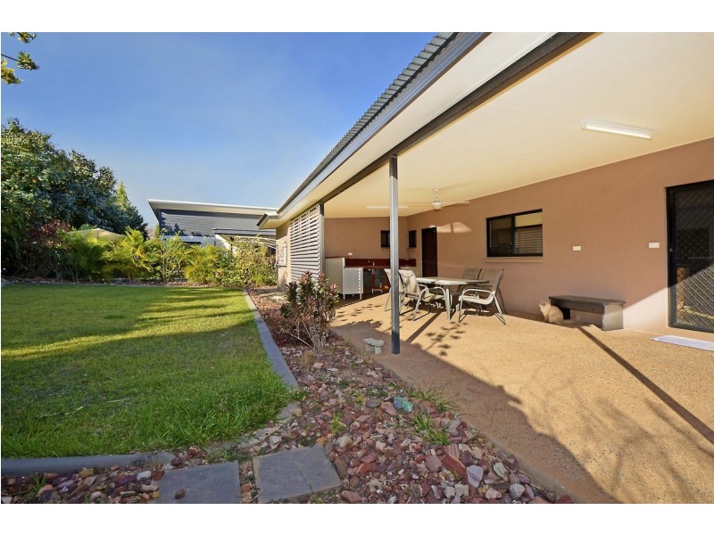 32 Catt Crescent, Farrar NT 0830