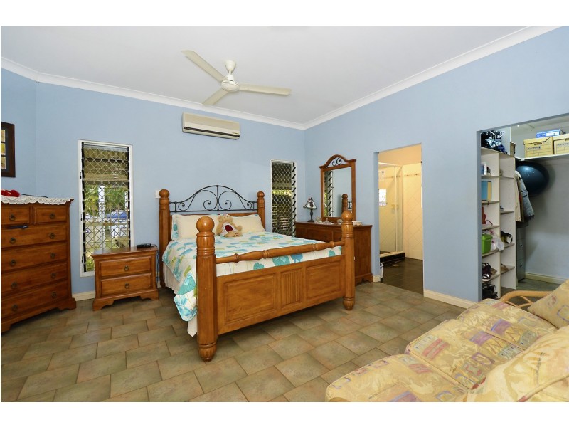 22 Buckland Court, Moulden NT 0830