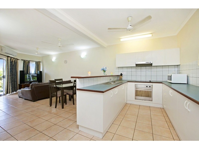 17/11 Chong Wee Avenue, Woolner NT 0820