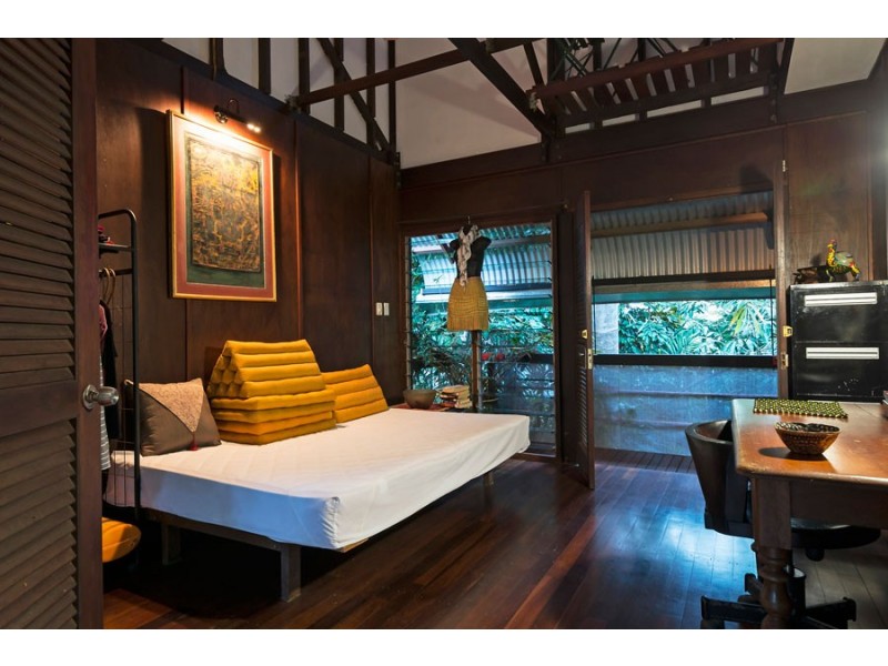 24 Martin  Crescent, Coconut Grove NT 0810