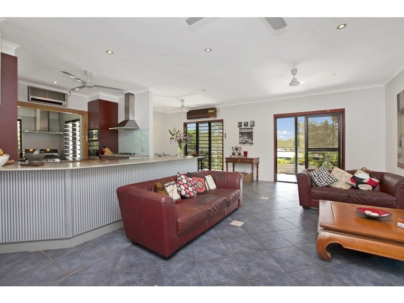 35 Kapalga Street, Tiwi NT 0810