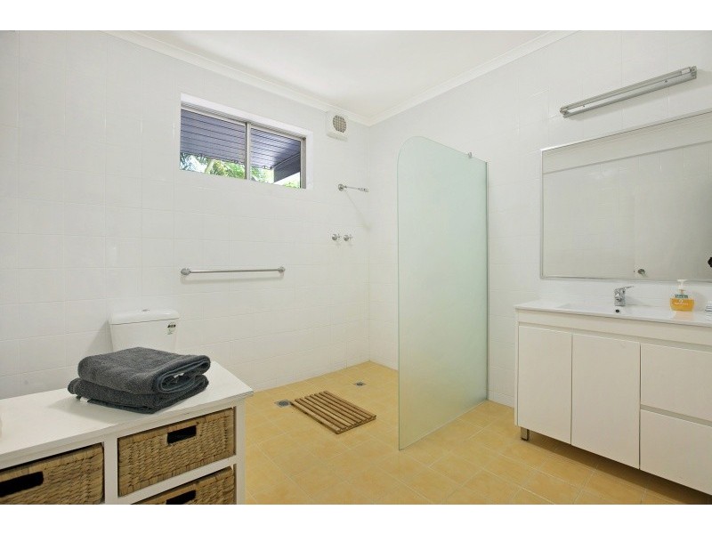 35 Kapalga Street, Tiwi NT 0810