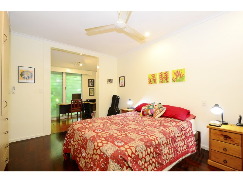 8 Kingston Place, Rapid Creek NT 0810