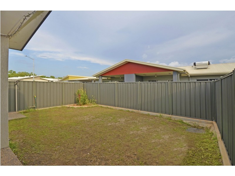 2/2 Guider Court, Johnston NT 0832