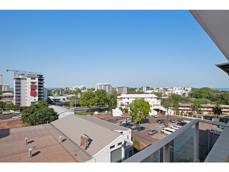 13/107 Woods Street, Darwin NT 0800