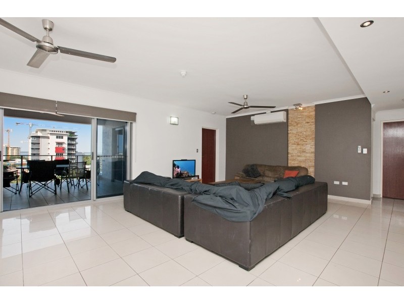 13/107 Woods Street, Darwin NT 0800