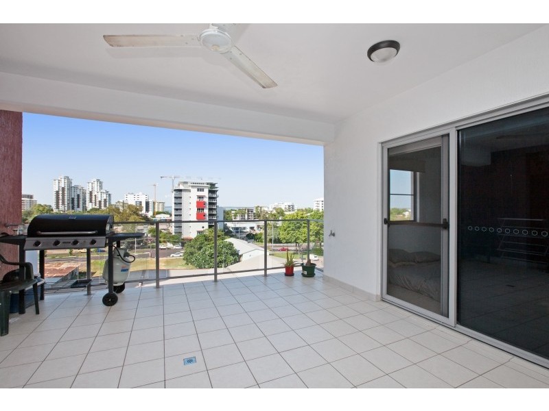 13/107 Woods Street, Darwin NT 0800