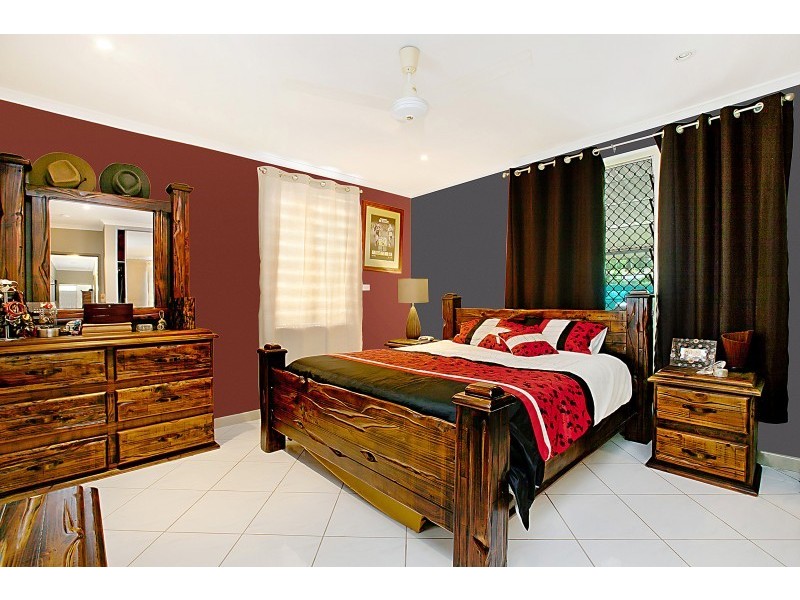 16 Maude Street, Anula NT 0812