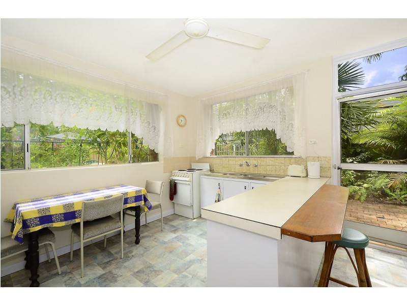 5 Floyd Court, Coconut Grove NT 0810