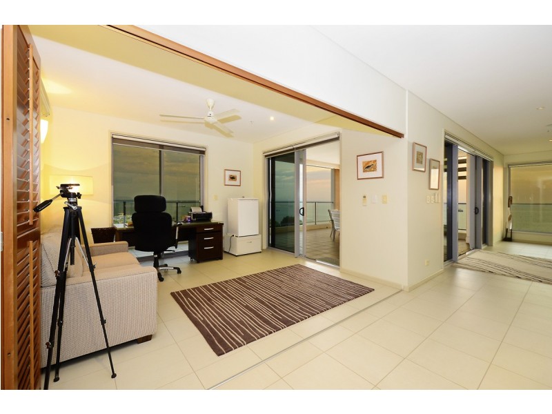 2/68B Esplanade, Darwin NT 0800