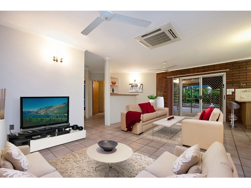13 Hibernia Crescent, Brinkin NT 0810