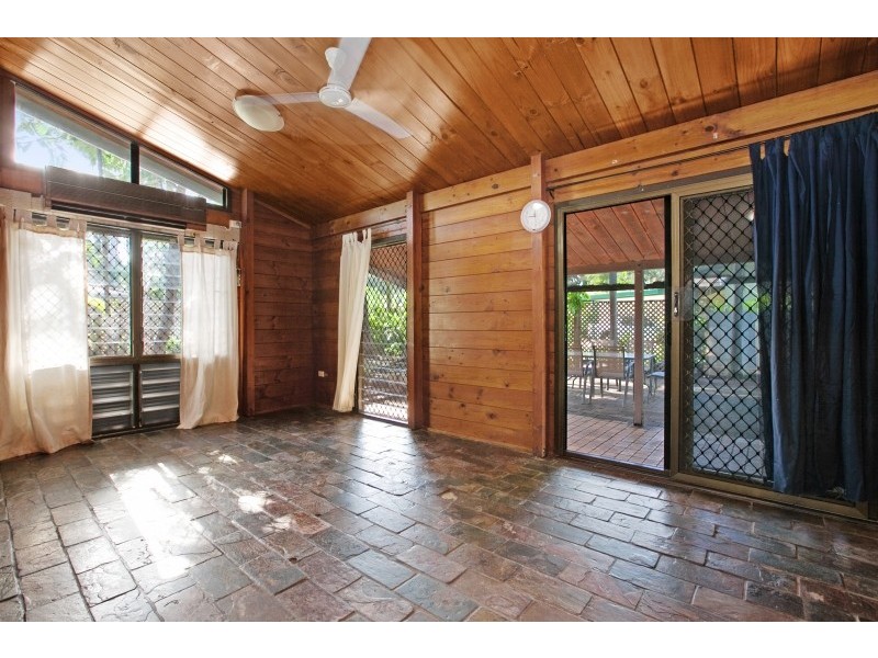 5 Peters Street, Coconut Grove NT 0810