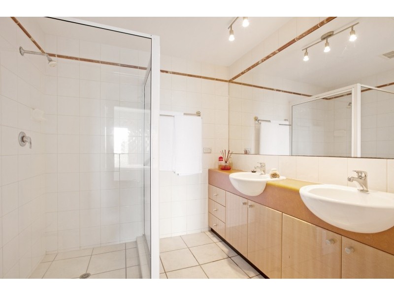 12/101 Mitchell Street, Darwin NT 0800