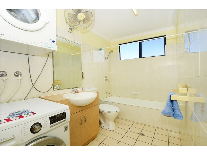 1/4 McMinn Street, Darwin NT 0800
