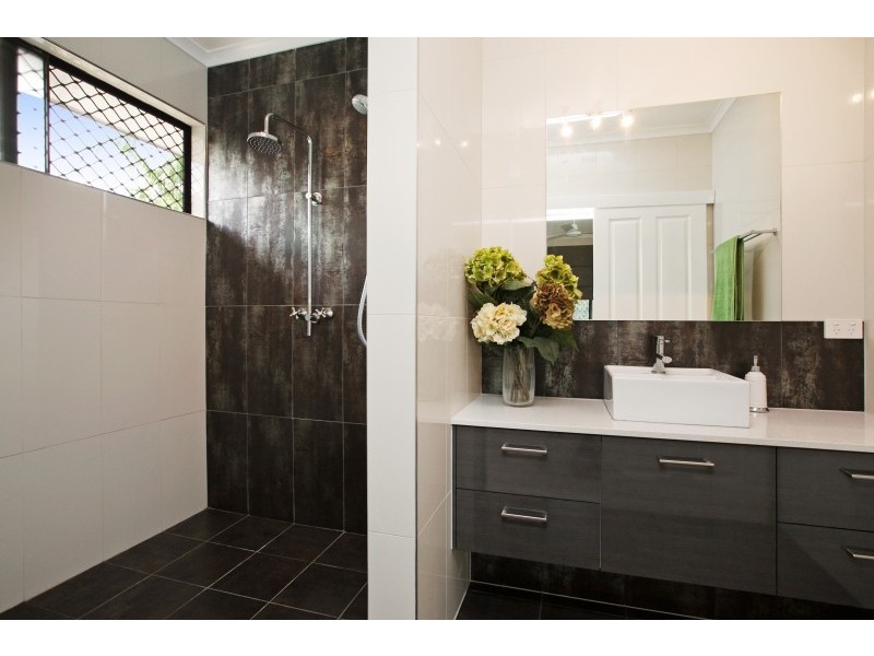 9 Goshawk Court, Leanyer NT 0812