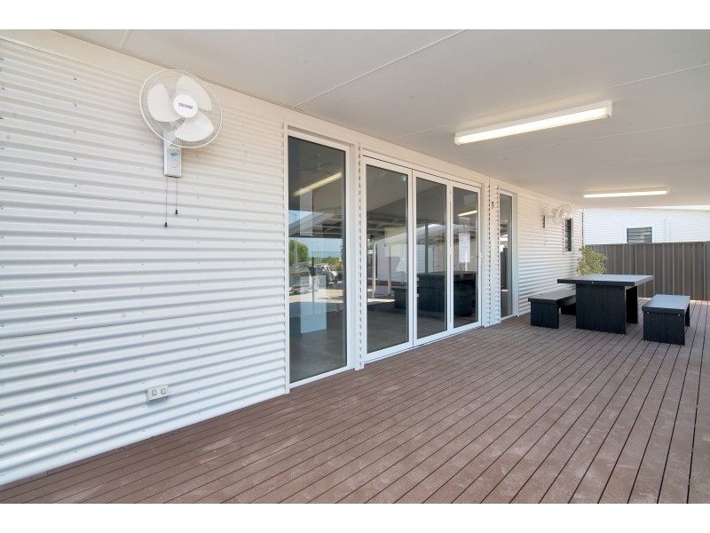 4/99 Farrar Boulevard, Farrar NT 0830