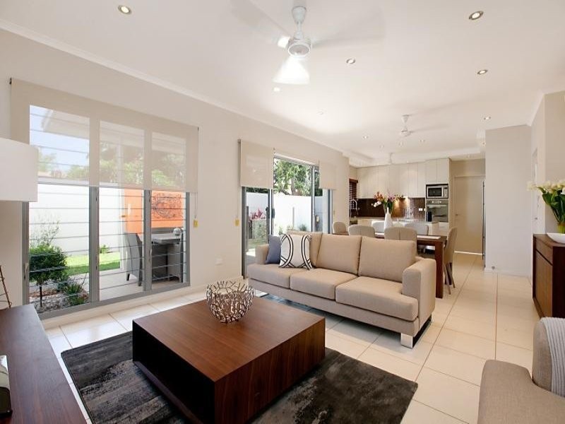 7/125 Dick Ward Drive, Coconut Grove NT 0810