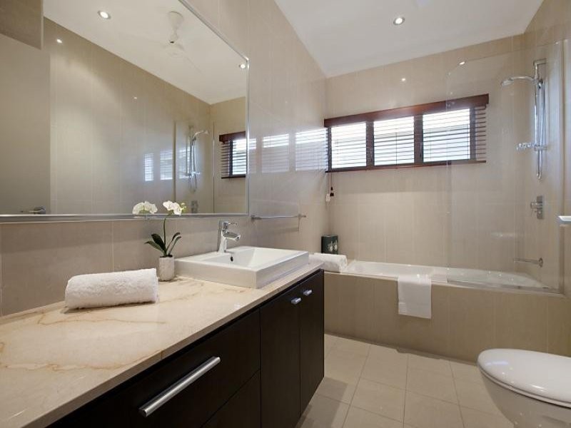 7/125 Dick Ward Drive, Coconut Grove NT 0810