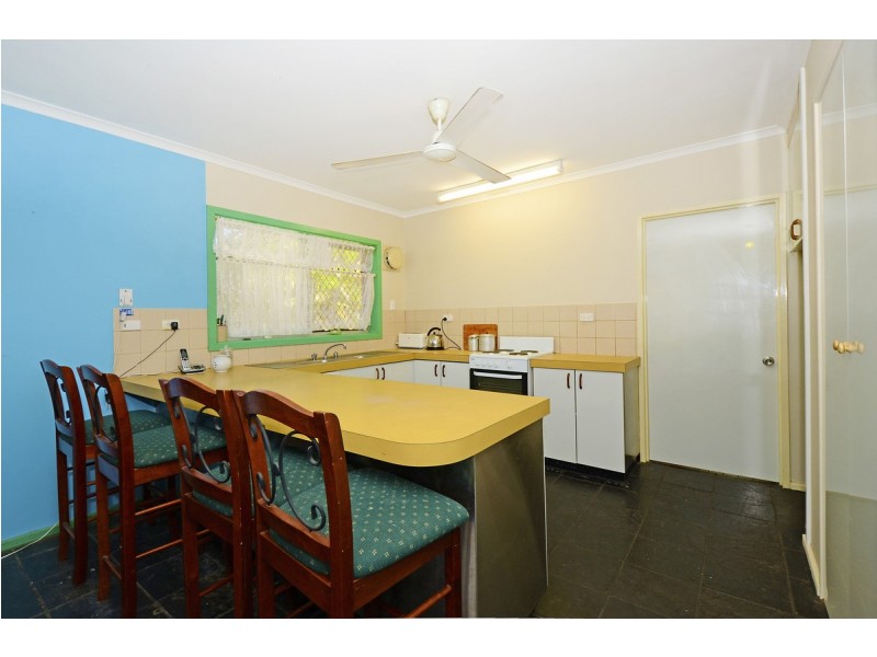 4 Strawbridge Crescent, Moulden NT 0830