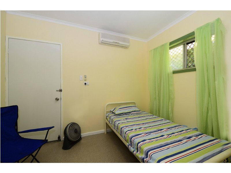 4 Strawbridge Crescent, Moulden NT 0830