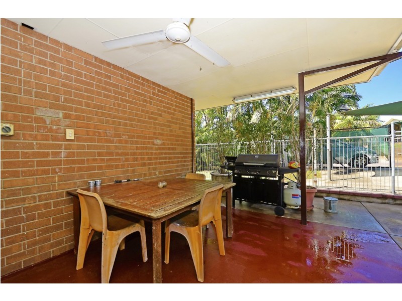 4 Strawbridge Crescent, Moulden NT 0830