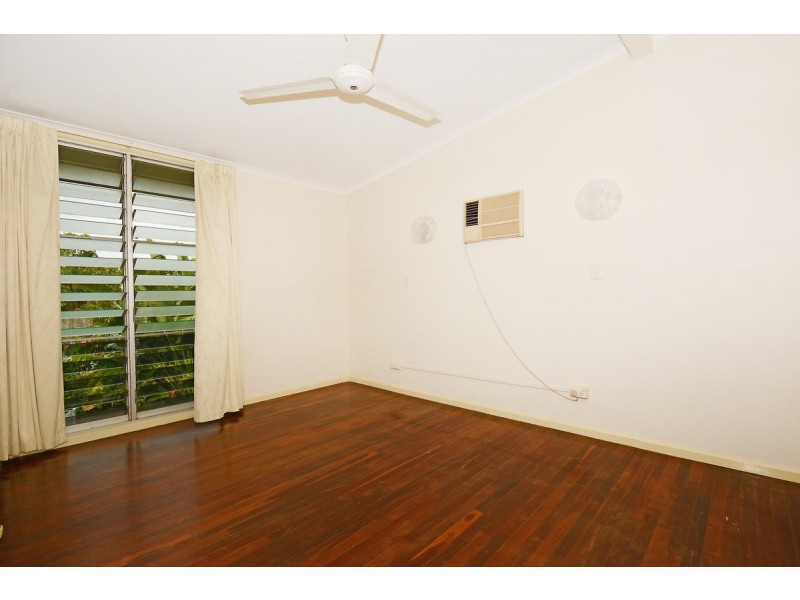 4 Matthews Road, Malak NT 0812