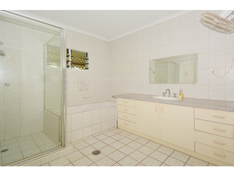 8 Strawbridge Crescent, Moulden NT 0830