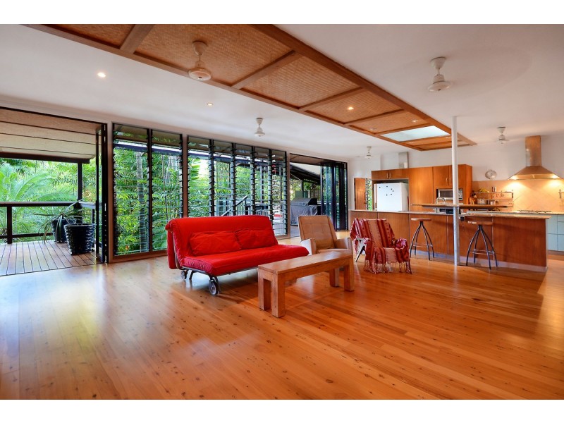 31 Martin Crescent, Coconut Grove NT 0810