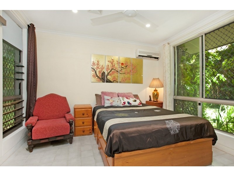 8 Spathe Court, Karama NT 0812