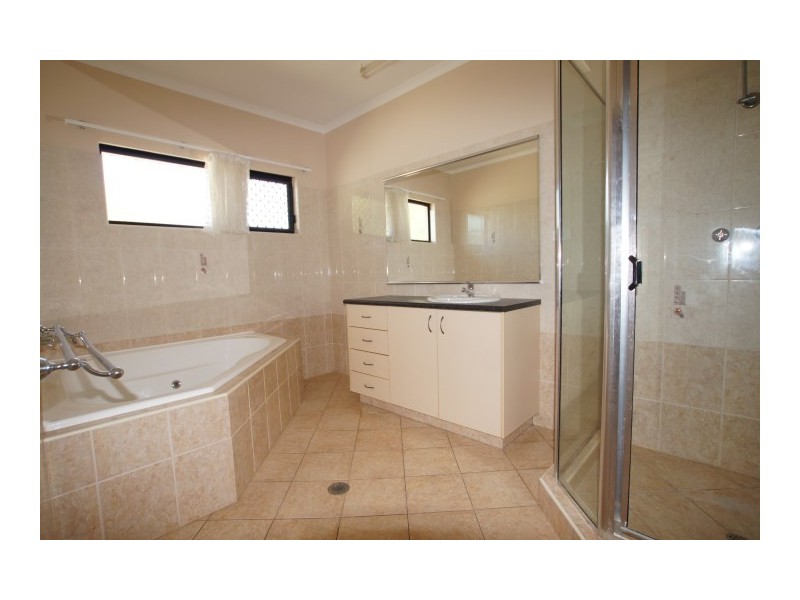 16 Davenport Court, Gunn NT 0832