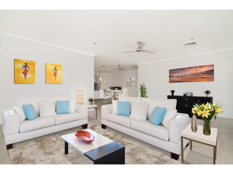 1&2/15 Tall Street, Johnston NT 0832