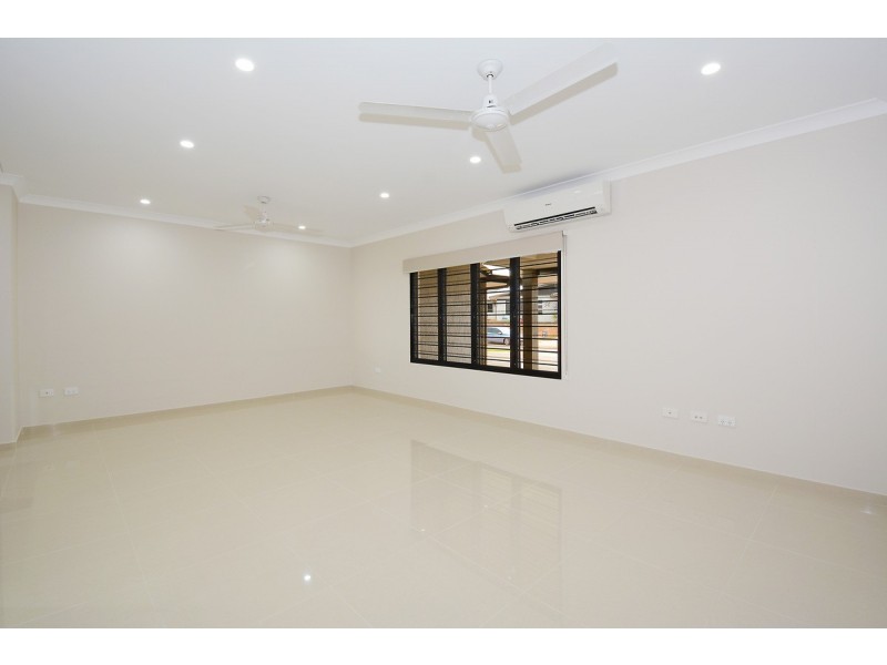 1-3/8 Cabrini Street, Bellamack NT 0832