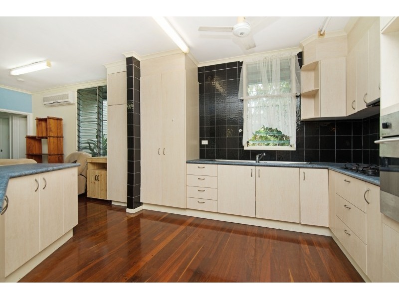 42 Darwent Street, Malak NT 0812