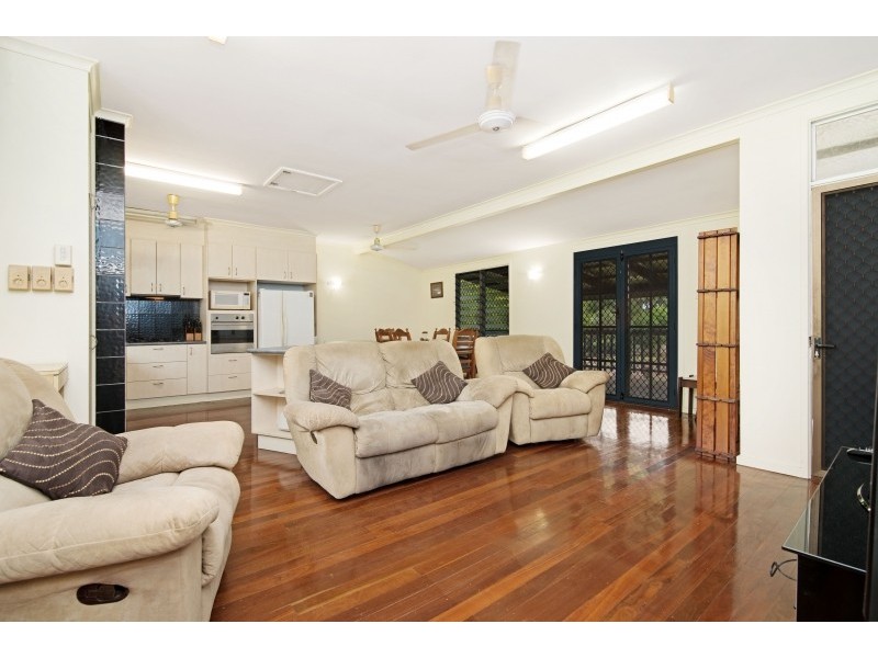 42 Darwent Street, Malak NT 0812