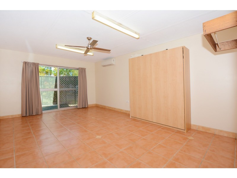 2 Aubrey Street, Wanguri NT 0810