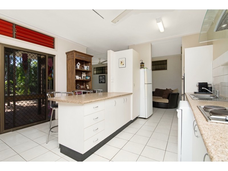 42 Haritos Street, Wanguri NT 0810