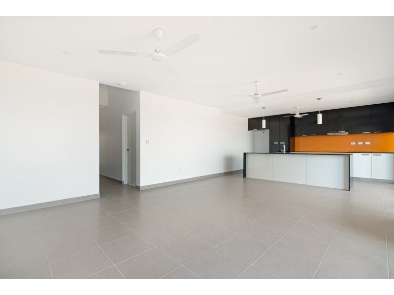 2/8 Angel Crescent, Johnston NT 0832