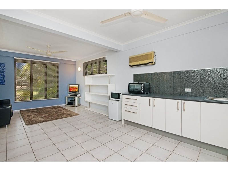6 Sunningdale Court, Marrara NT 0812