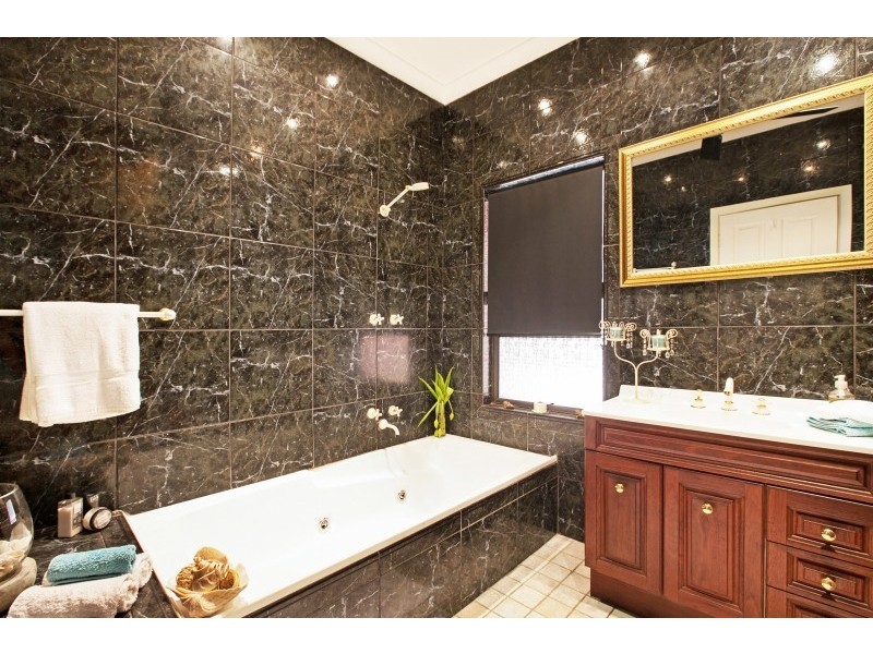 16 Kurrajong Crescent, Nightcliff NT 0810