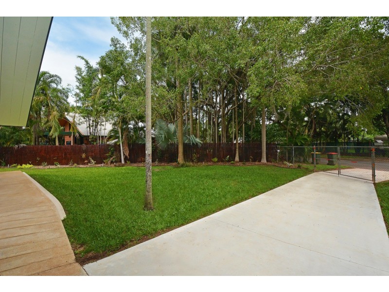 8 Flora Court, Anula NT 0812