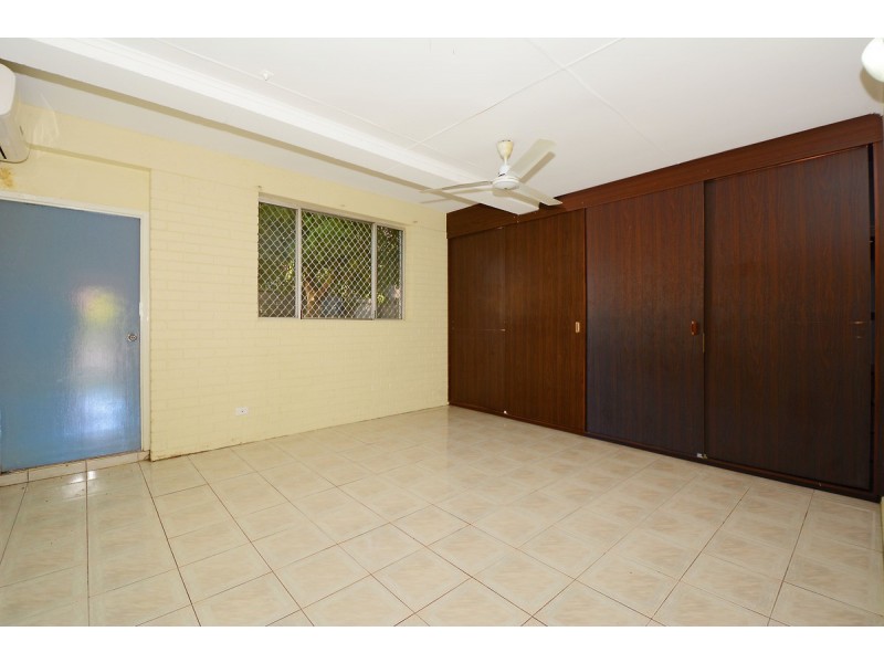 18 Lakeside Drive, Alawa NT 0810