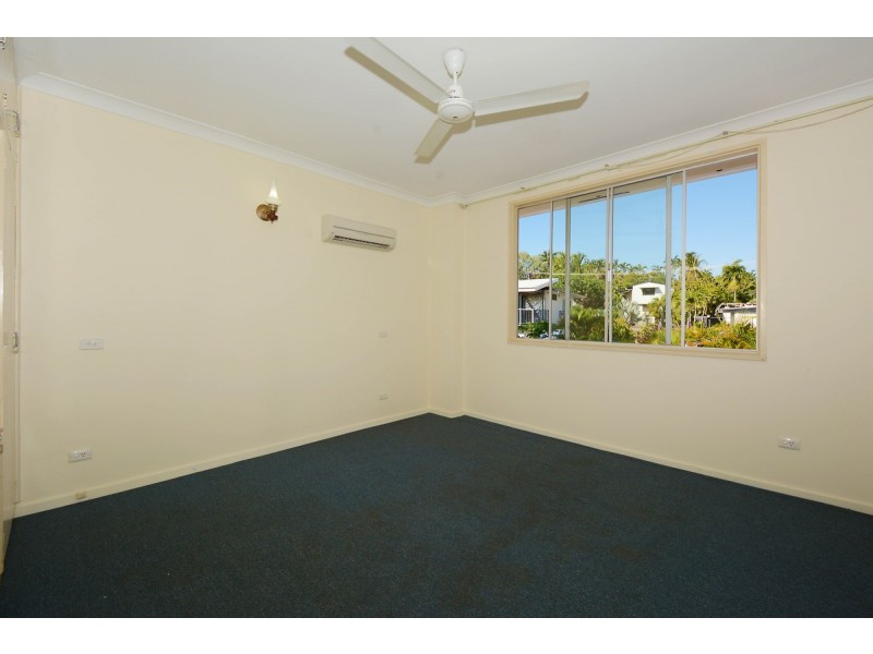 18 Lakeside Drive, Alawa NT 0810