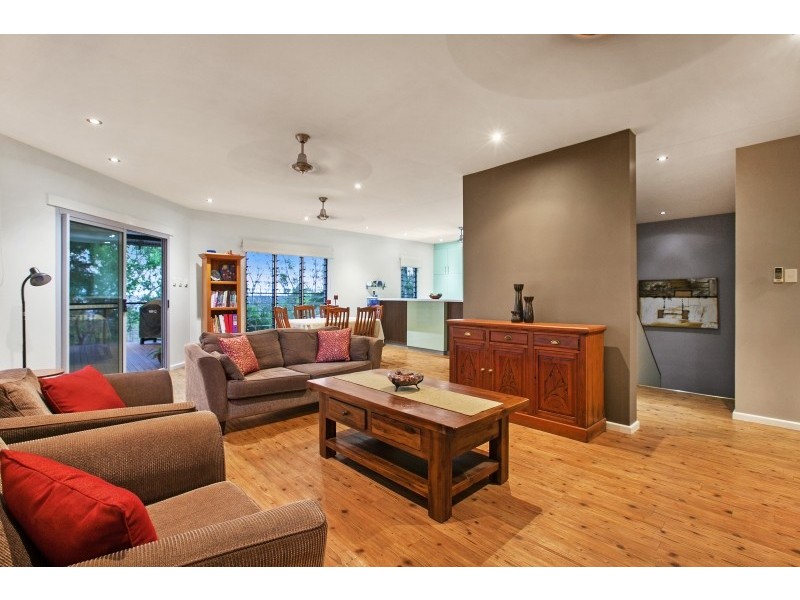 8 Helicia Court, Rosebery NT 0832