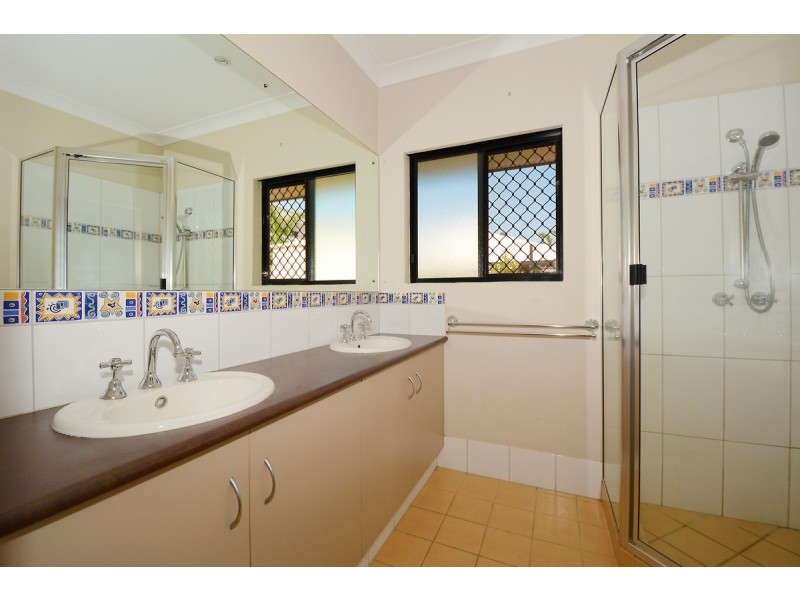 13 Kenbi Place, Rosebery NT 0832