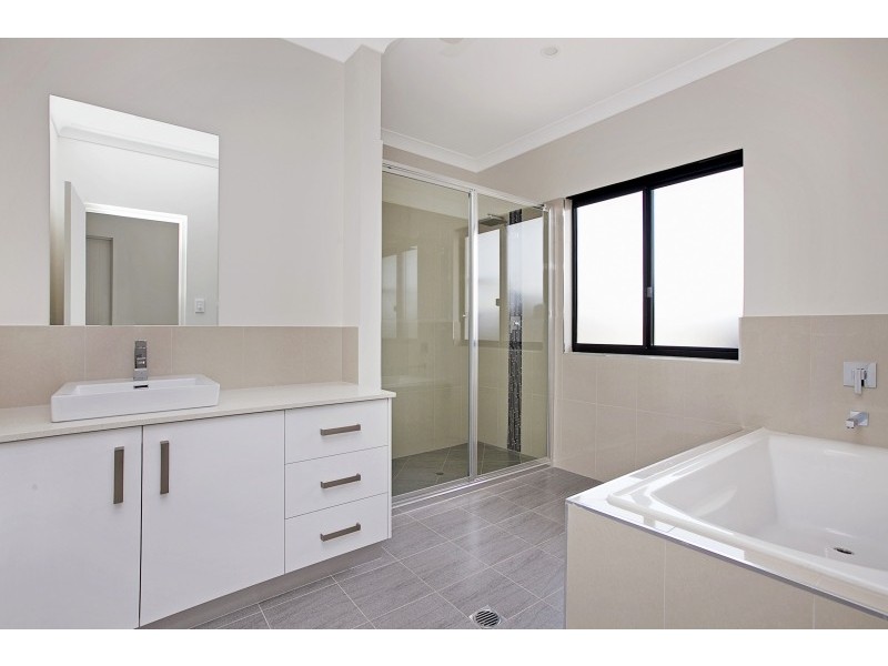 2/11 McGrath Street, Bellamack NT 0832