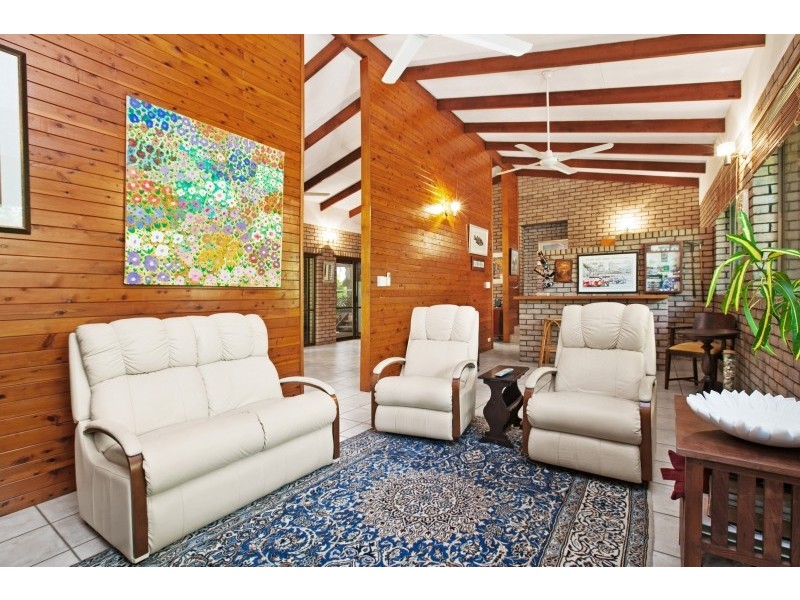 8 Halpin Street, Malak NT 0812