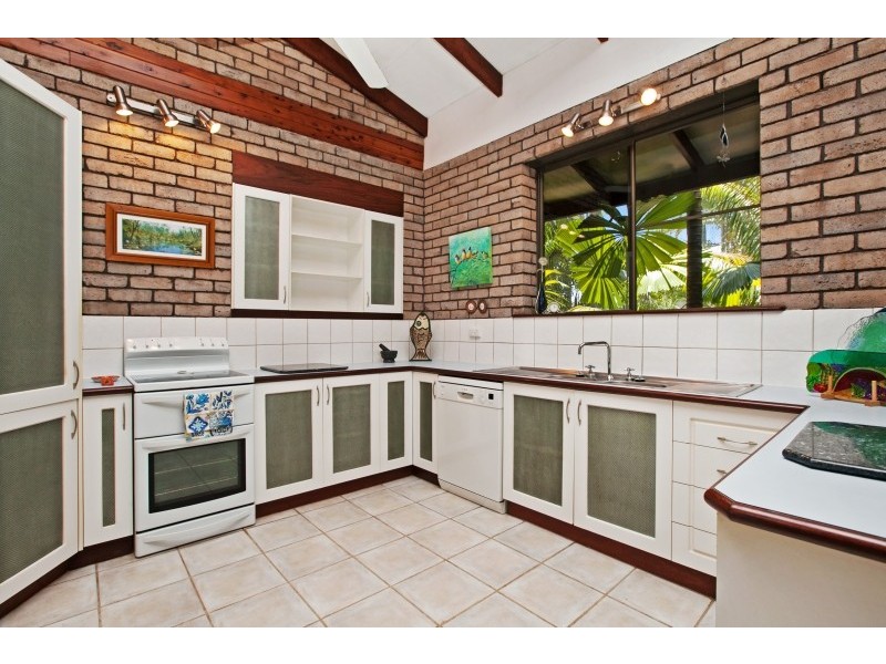 8 Halpin Street, Malak NT 0812