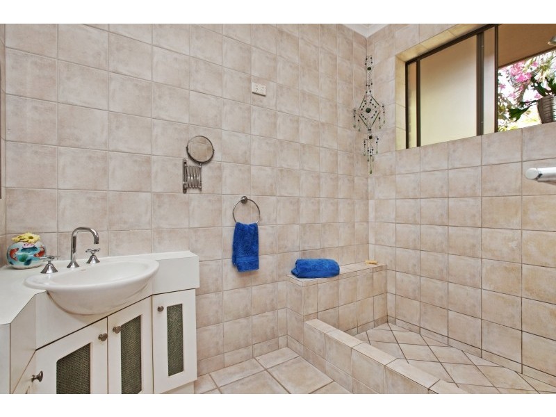 8 Halpin Street, Malak NT 0812