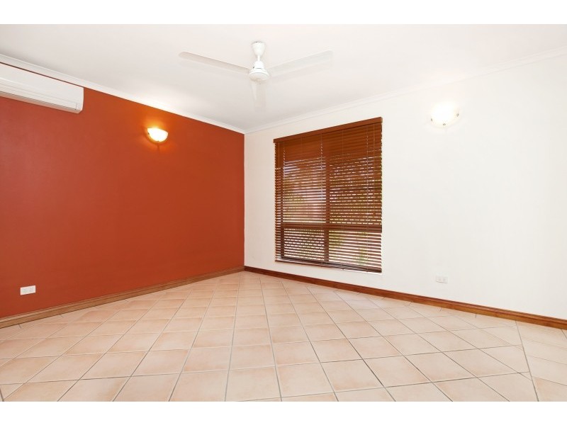 27 Carnoustie Circuit, Marrara NT 0812