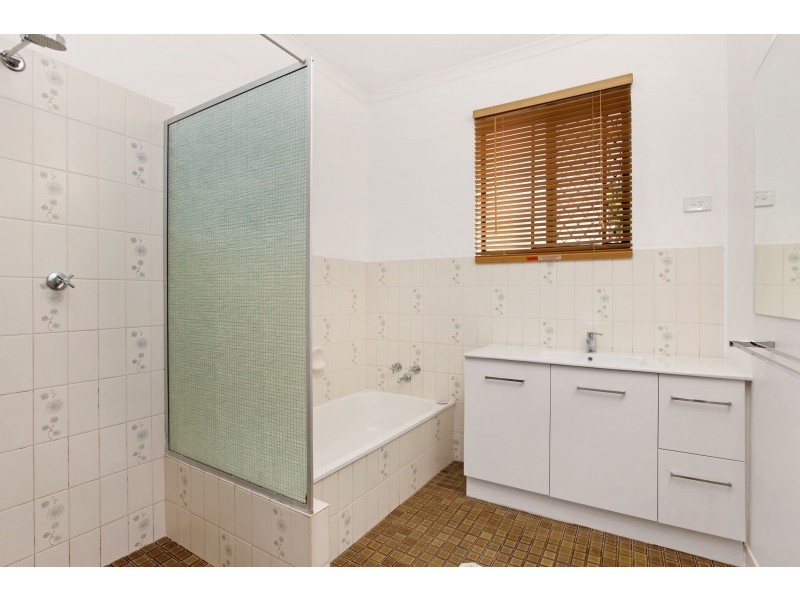 27 Carnoustie Circuit, Marrara NT 0812